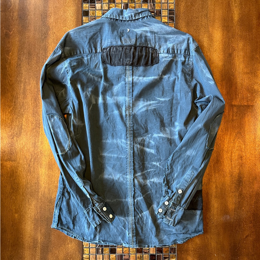 ROAR Men's Med Blue Embroidered Distressed Long Sleeve Button Shirt
